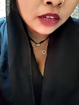 Indian-Nazia's cam snapshot