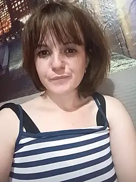 AlinaHappiness's cam snapshot