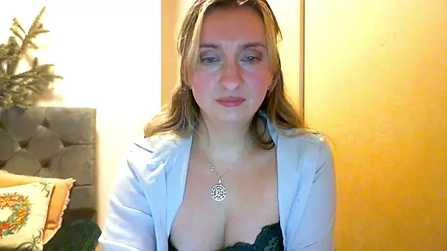 SusanCurt's cam snapshot