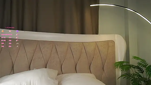 AunclreaVache's cam snapshot