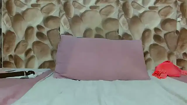 Bigboobsbooty's cam snapshot