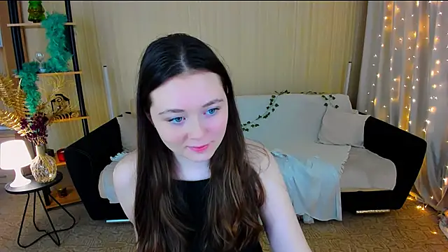 AlluringLookk's cam snapshot