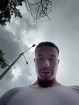 DominickVegas live sex cam