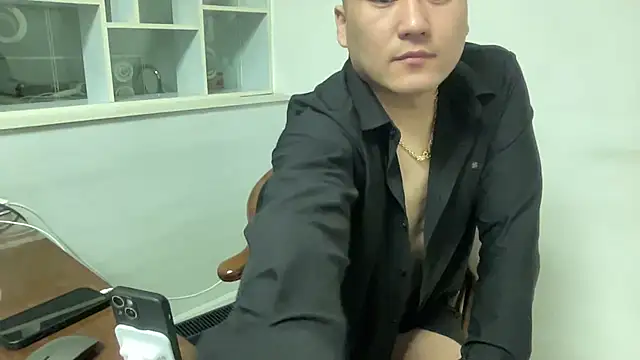 GoldLoge live sex cam