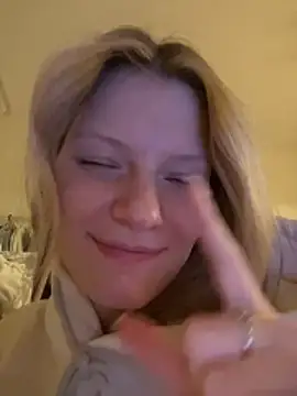 MaryHiggins's cam snapshot