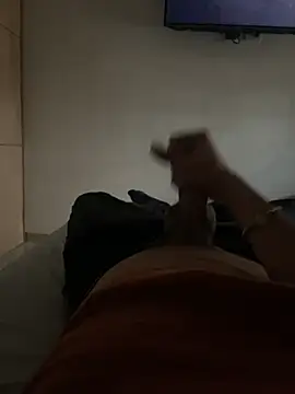 HotWhisper22's cam snapshot