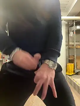 AlexGogo23's cam snapshot