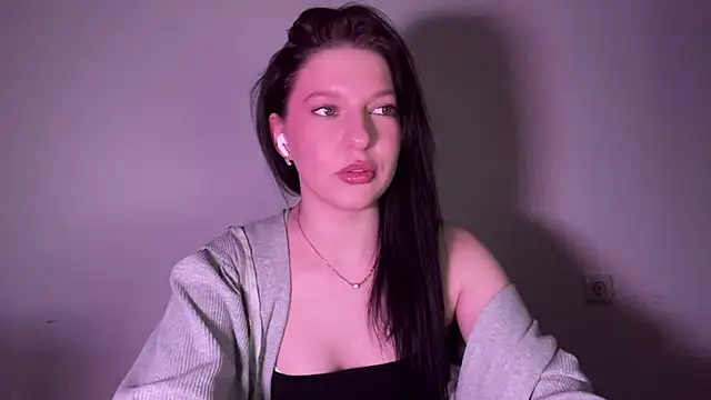 Sarahsolara's cam snapshot