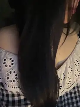 Bonnie22 live sex cam