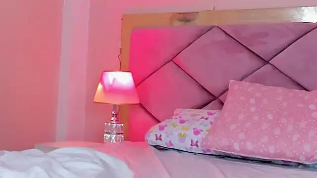 ChloeLaurentt's cam snapshot