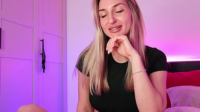 SweetTeea's cam snapshot