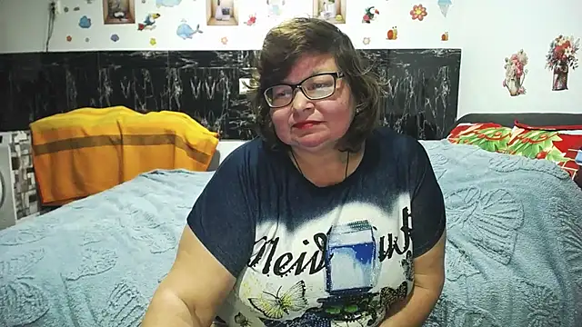 SweetMommaX live sex cam