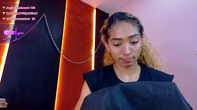 Charlotte_Love10 live sex cam