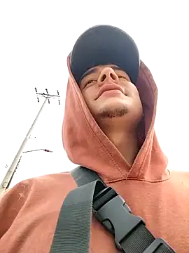 attractive-sexx's cam snapshot