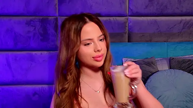 YssabelFox's cam snapshot