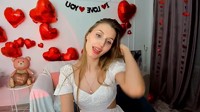 NaturalBeaty's cam snapshot