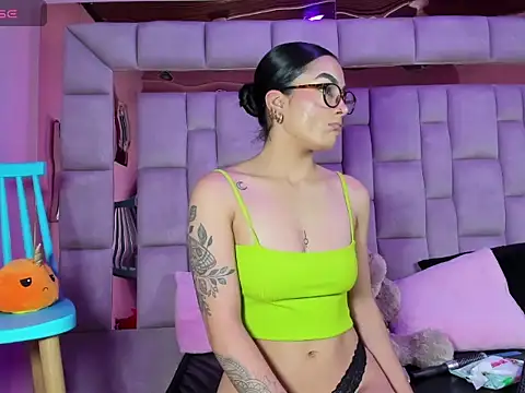 Gisell_Squirt_'s cam snapshot