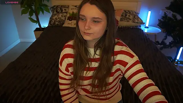 MagicPeachh_'s cam snapshot