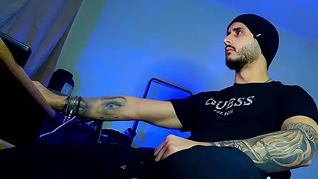 XanderCage99 live sex cam