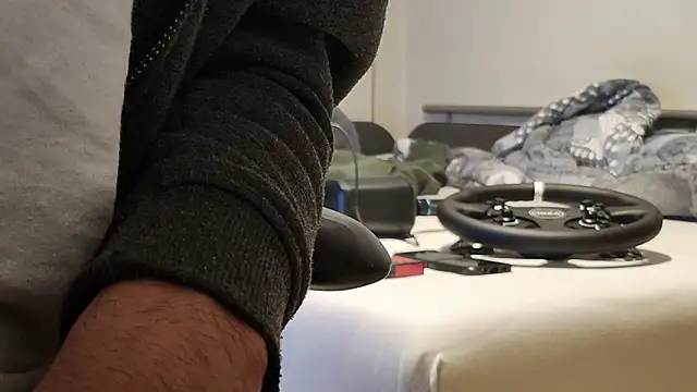 Alphapimmelchen live sex cam