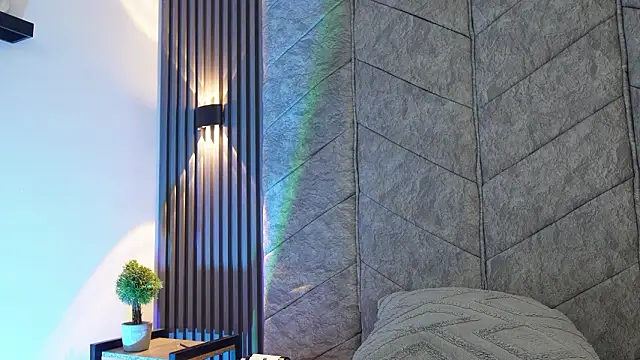 maddy1y_'s cam snapshot