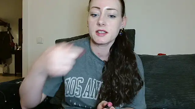 Jasmin-White's cam snapshot