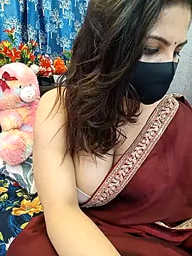 Divya_girl live sex cam