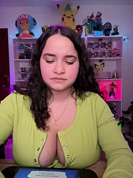 Sweet_sully__ live sex cam