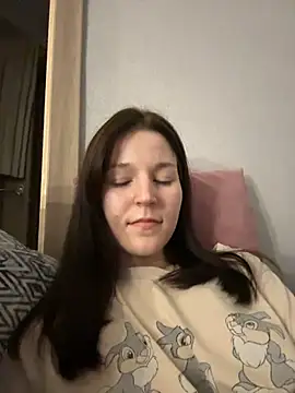 OliaLav's cam snapshot