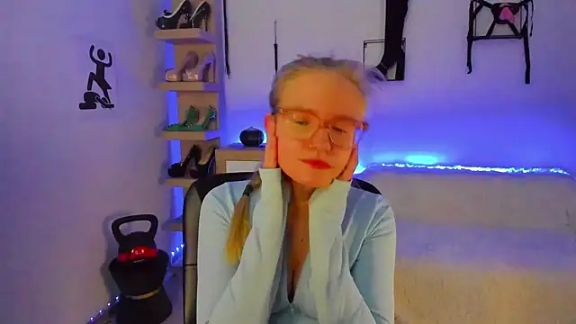 NancyHottie's cam snapshot