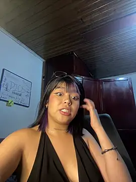 Violetx19's cam snapshot