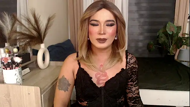 mslilly_croft live sex cam