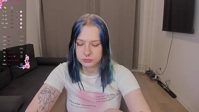 tender_kiitty's cam snapshot