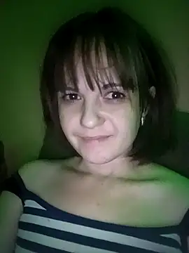 AlinaHappiness's cam snapshot