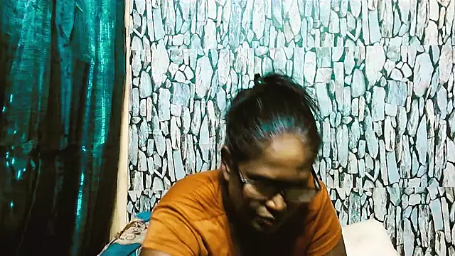 Exotic_indian95's cam snapshot