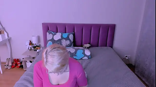 sabrinamacmarren's cam snapshot