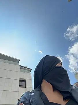 AlannaEvons live sex cam