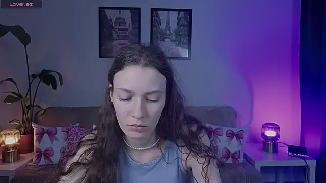 VioletaBloom's cam snapshot