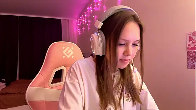 Nelly_Sweetgirl's cam snapshot