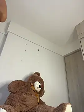 ZaraLuuv's cam snapshot