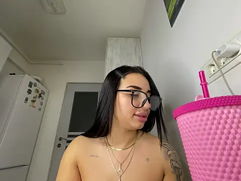 BlueEyes_BB live sex cam