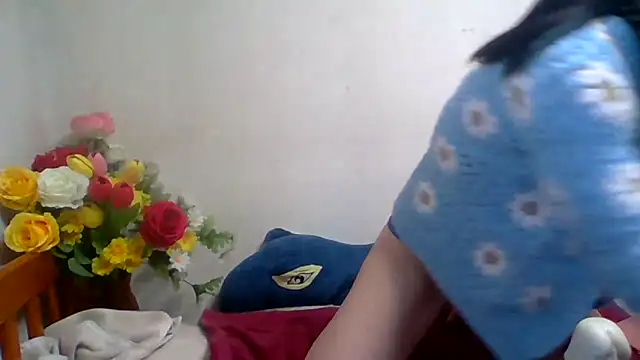 sweethanajapanese's cam snapshot