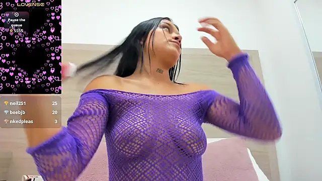 mia_luxx1's cam snapshot