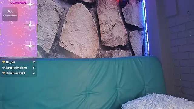 savana_rios's cam snapshot