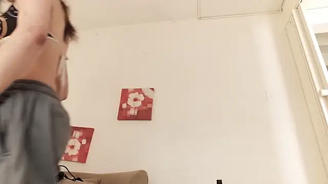 CarolineAikos's cam snapshot