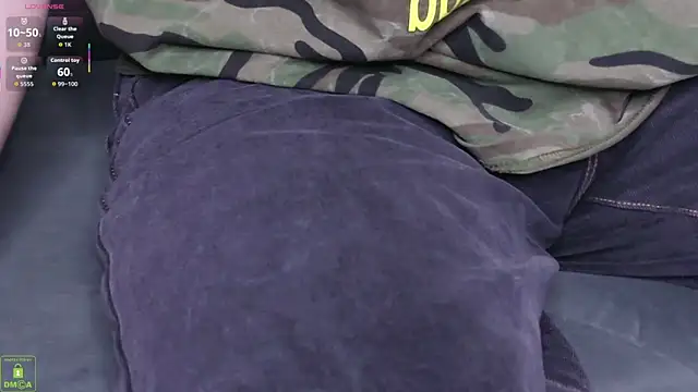 RoxyKyper live sex cam