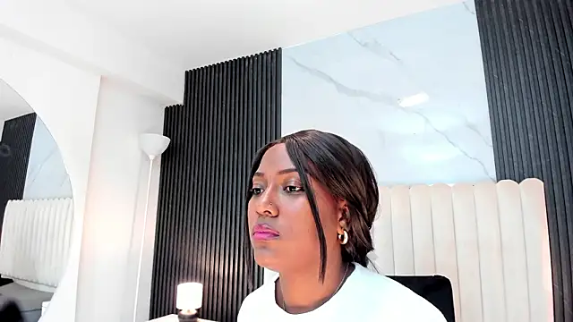 Arianaa_Cooper_'s cam snapshot