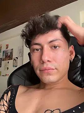 Amahd696 live sex cam