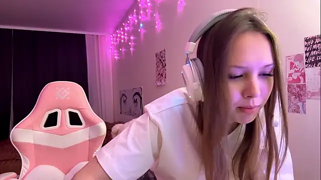 Nelly_Sweetgirl's cam snapshot