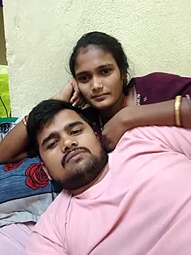 Desi_hot_bhabhi's cam snapshot